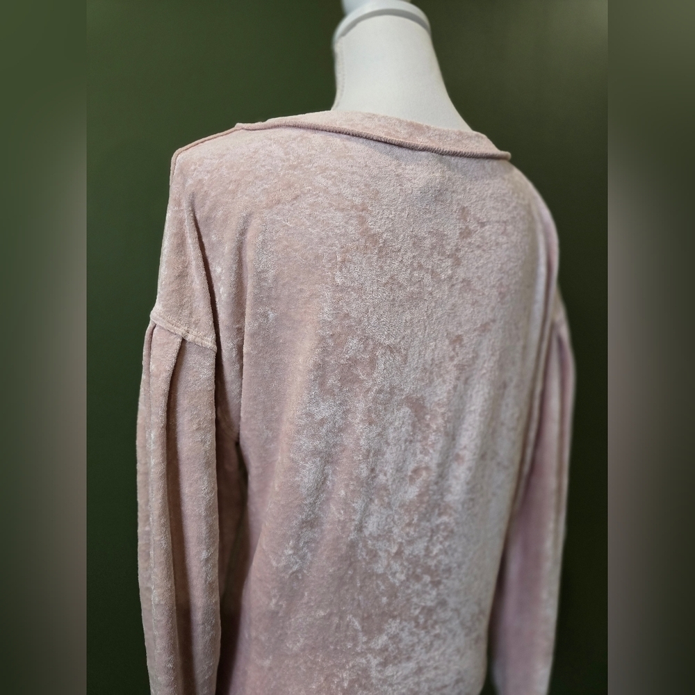We The Free Milan Layering Top Crushed Velvet Blush - Picture 3 of 12